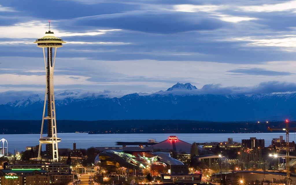 Seattle skyline representing Washington mortgage market